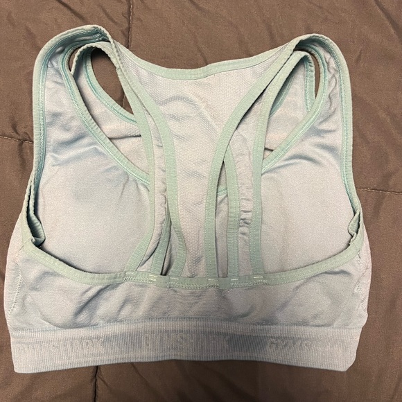 Gymshark sports bra - Picture 2 of 3